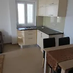Jela 게스트하우스 Sveti Vid-Miholjice